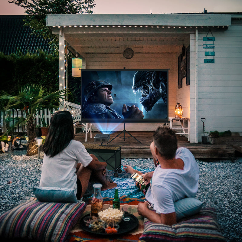 Top Portable Projectors for Outdoor Family Movie Nights